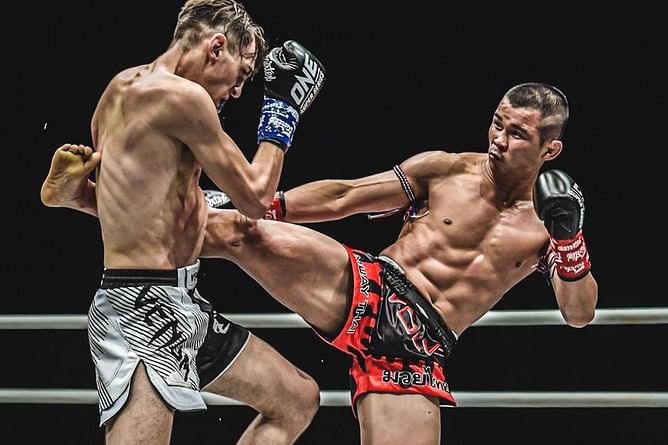 "Helpless arrogance" - Fans feel martial arts euphoria watching Thai legend Nong-O Hama exact revenge on Russian foe
