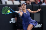 Li plays a forehand in the 2025 ASB Classic - Source: Getty
