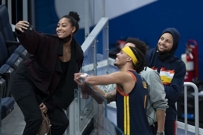 Steph Curry's sister Sydel Lee drops adorable 2-word reaction to quality time with her kids