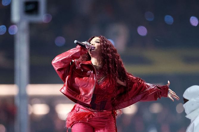 What did SZA wear on her lips during the 2025 Super Bowl halftime show? Singer launches new beauty brand 'Not Beauty'