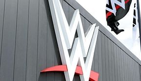 पूर्व WWE सुपरस्टार ने रिटायरमेंट मैच का किया ऐलान, 43 साल की उम्र में करियर का करेंगे अंत