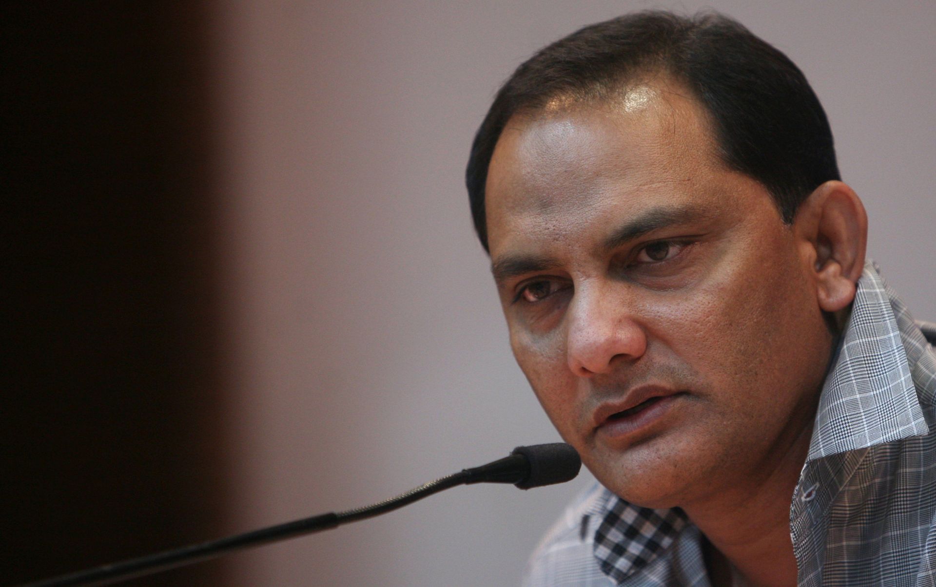 IPL के बीच पूर्व भारतीय कप्तान को लगा बड़ा झटका, इस मैदान से हटाया जाएगा खिलाड़ी के नाम का स्टैंड!