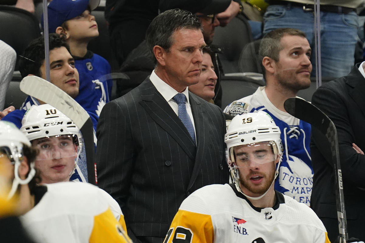 Penguins GM Kyle Dubas makes his expectations clear for next HC after parting ways with Mike Sullivan