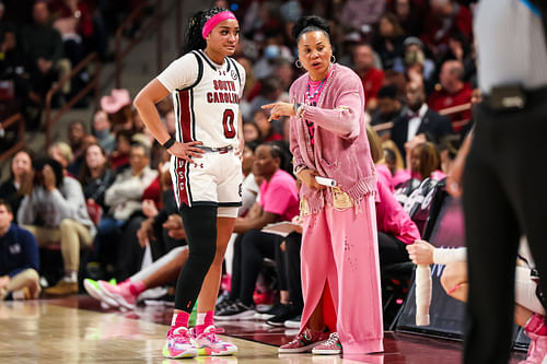 South Carolina Gamecocks head coach Dawn Staley speaks with guard Te-Hina Paopao (0) during their game against the Ole Miss Rebels in the first half at Colonial Life Arena. Photo: Imagn