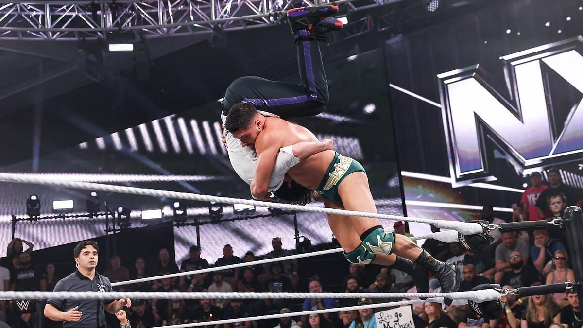 आंद्रे चेज और इथन पेज (Photo: WWE.com)