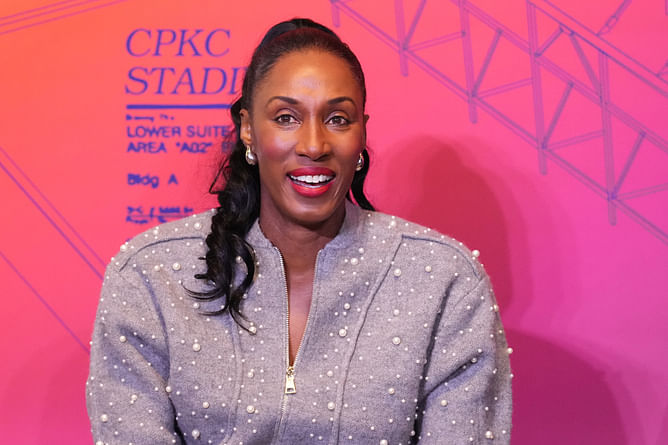 "Lack of grace" - WNBA legend Lisa Leslie does not hold back criticizing Teresa Weatherspoon's firing from Angel Reese-led Sky