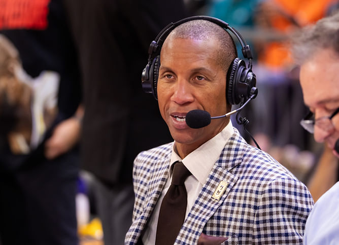 Reggie Miller chokes up as ex-Pacers teammate expresses regret over infamous Malice at the Palace brawl: "You don't need to apologize"