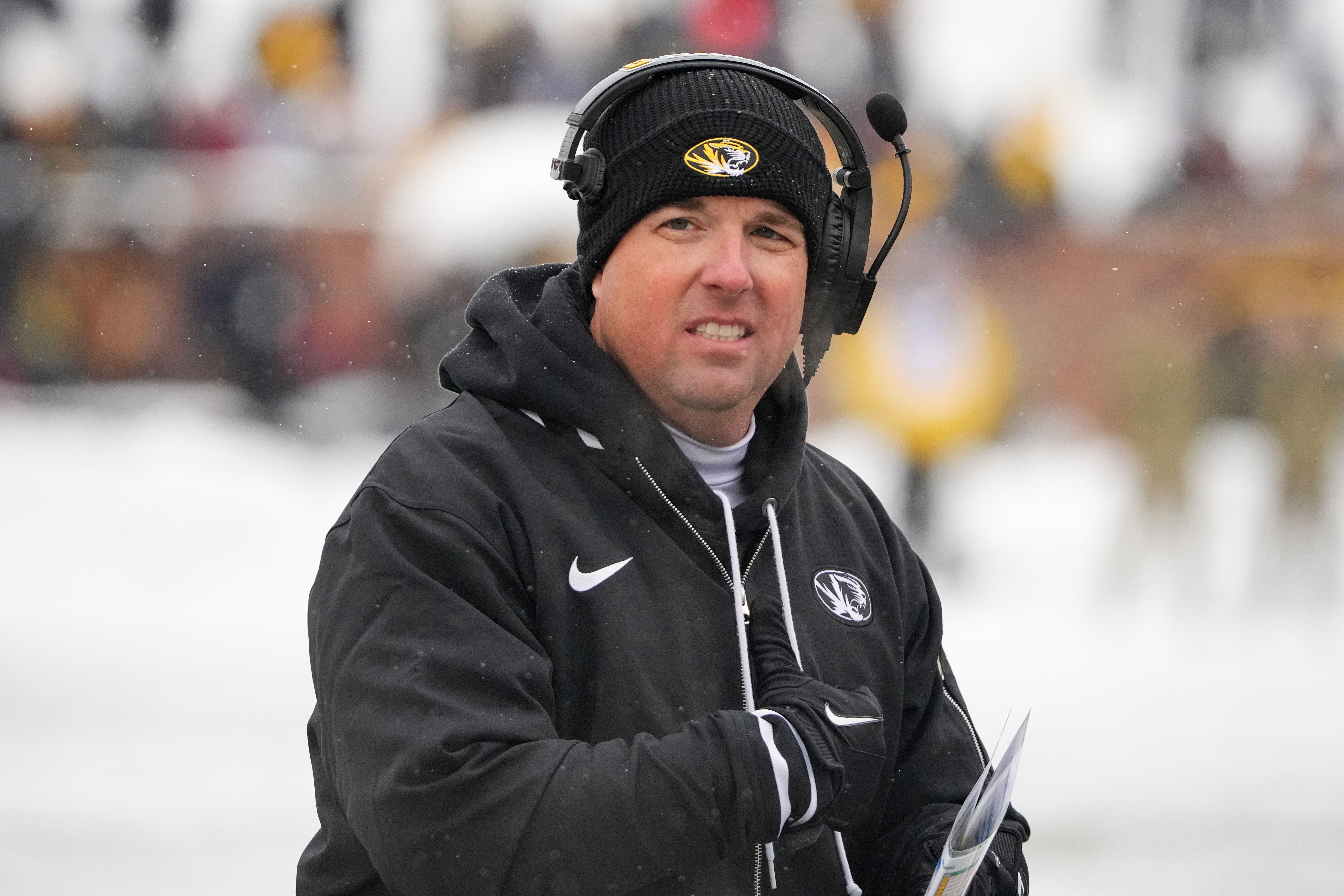 NCAA Football: Arkansas at Missouri - Source: Imagn