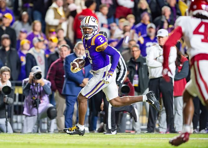 “Terrible news” “RIP”: CFB fans send their condolences as LSU star Kyren Lacy takes his own life