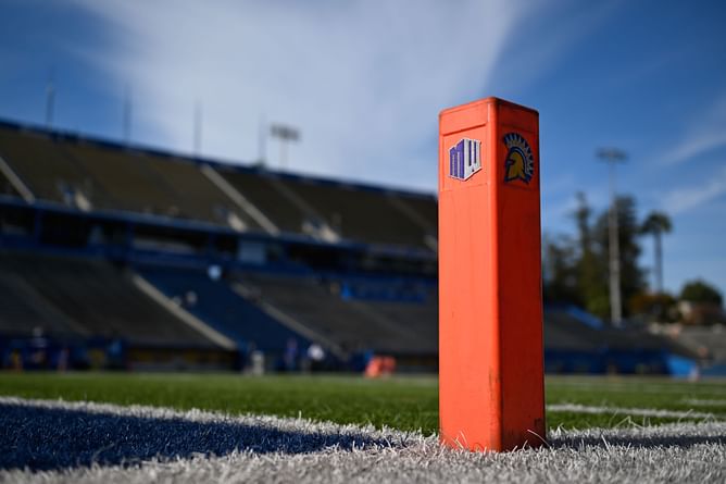 When does the 2025 spring transfer portal window open? Timeline of the portal window, rules and more