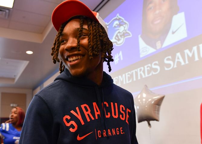 "He's going to be amazing": Michael Johnson Jr raves about 16-year old Syracuse standout heading into 2025