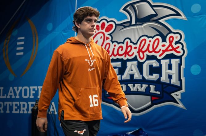 Arch Manning will be unfazed by the burden of being Peyton & Eli Manning’s nephew, believes CFB insider