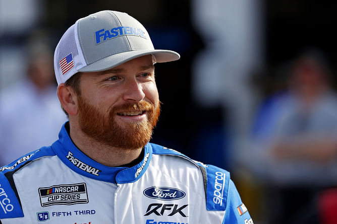 Chris Buescher’s camp tosses a witty jab at NFL legend for listing his $ 5,500,000 Estate