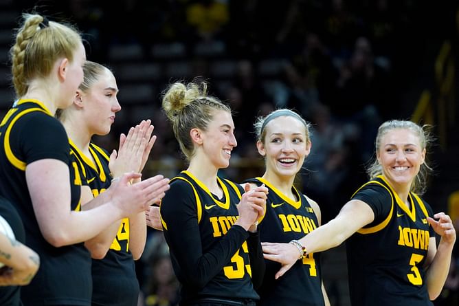 “I love you”: Lucy Olsen, Callie Levin and Iowa teammates shower love on AJ Ediger’s sweet post for her “role models”