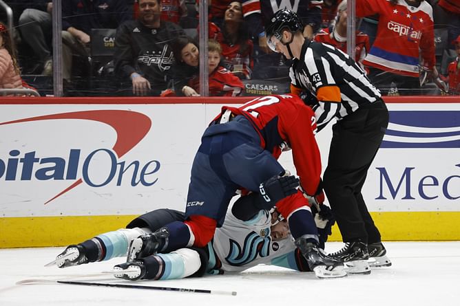 WATCH: Brandon Duhaime lands unrelenting blows on Jalen Chatfield after controversial takedown on Caps teammate