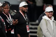 Mike Tomlin and the Steelers met with Shedeur Sanders this week. - Source: Imagn