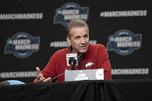 "Cal helps recruiting in every sport": Fans react as John Calipari gets spotted with Sam Pittman's latest transfer portal addition