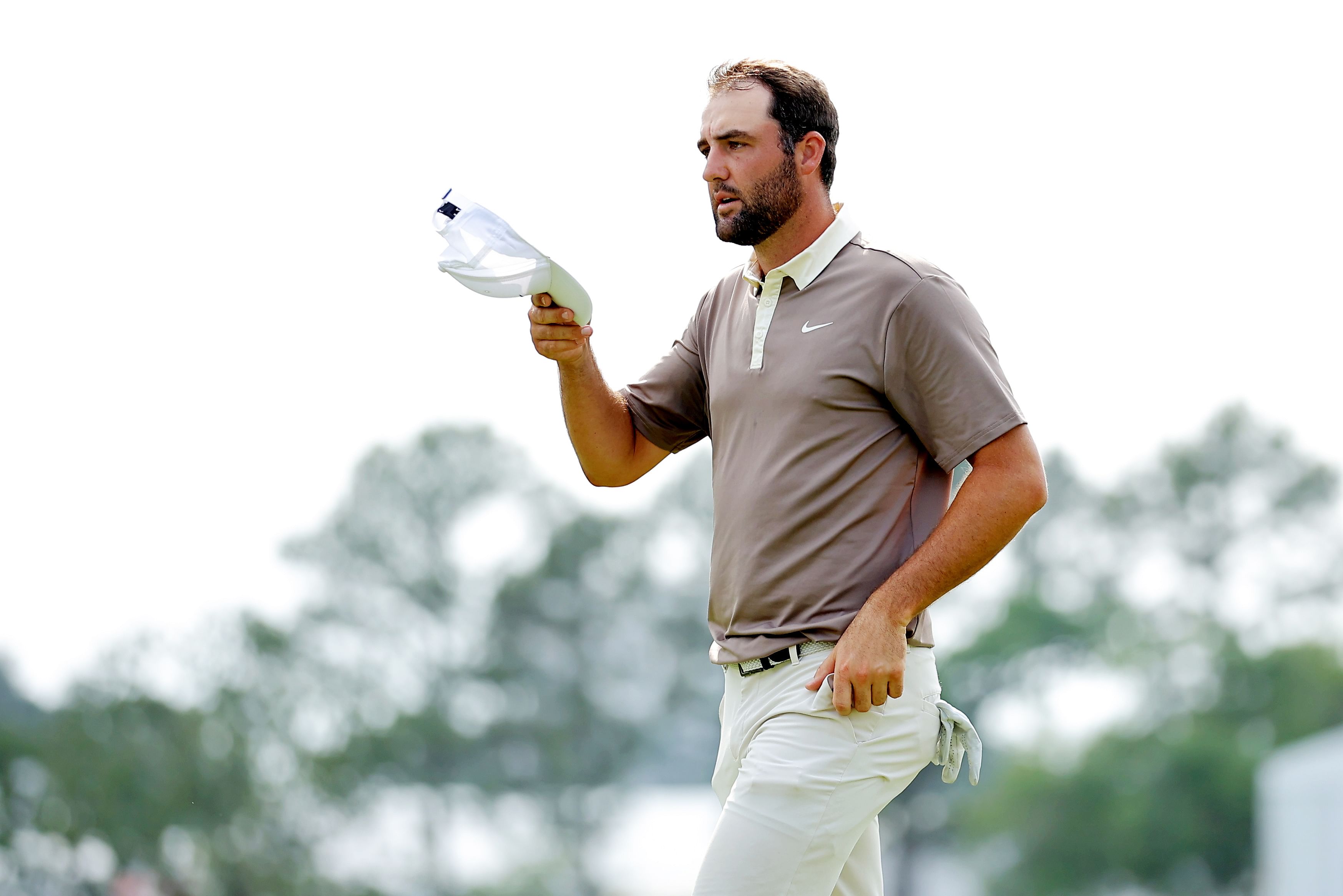 Scottie Scheffler is the Masters favorite (Image via Imagn)