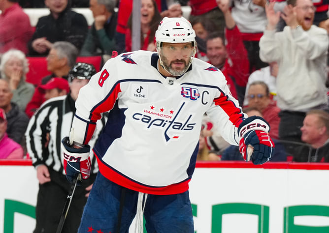 NHL insider pulls no punches as he cautions Capitals not to get distracted by Alex Ovechkin's GR8 chase of Wayne Gretzky's record