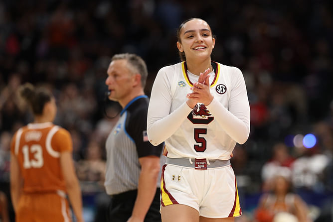 "She is indirectly telling us she is staying": Fans speculate on Tessa Johnson's future at South Carolina as she dances in latest TikTok