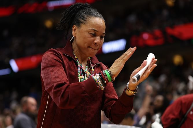 "Stunner in Tampa": NCAA hoops world goes berserk as Dawn Staley's South Carolina head to March Madness championship game