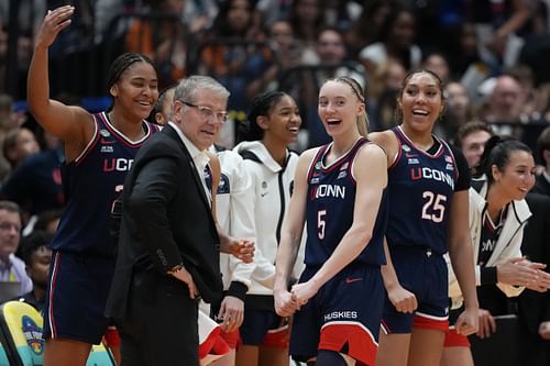 NCAA Womens Basketball: Final Four National Semifinal-Connecticut at UCLA - Source: Imagn