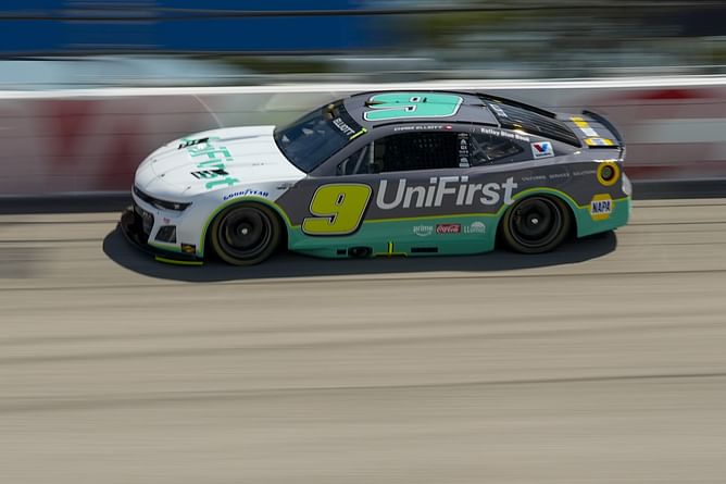 "I think we've rode the horse to death": Rick Hendrick ace Chase Elliott makes opinion clear on Throwback Weekend