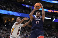 UConn Huskies forward Sarah Strong shoots the ball against South Carolina Gamecocks forward Joyce Edwards during the second half of the national championship game of the women's 2025 NCAA tournament. Photo: Imagn