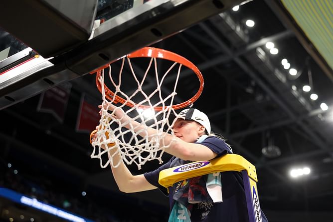 Paige Bueckers gets 100% real on "overcoming adversity" in her journey to an NCAA title