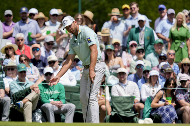 What are the “yips” in golf?