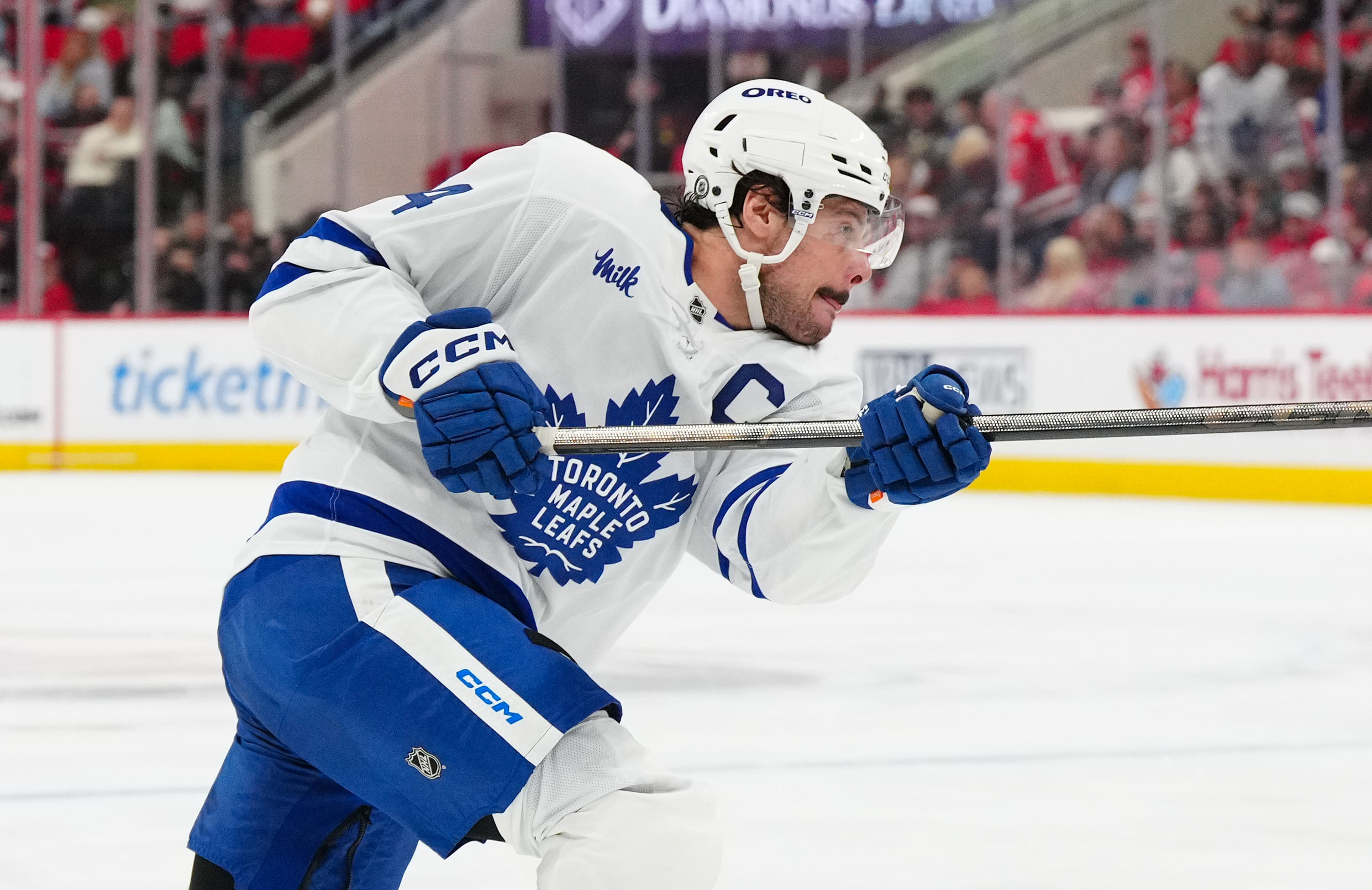 NHL: Toronto Maple Leafs at Carolina Hurricanes - Source: Imagn