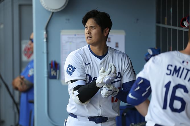 Shohei Ohtani blamed by Dodgers fans after Cubs clinch 2-1 series win
