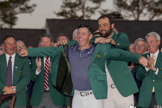 Golf insiders react to what Scottie Scheffler said after receiving backlash over handing the green jacket to Rory McIlroy