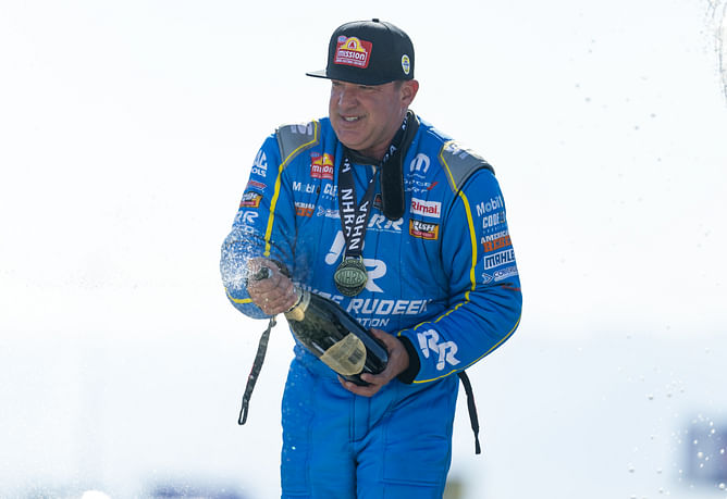 Tony Stewart makes heartfelt admission on when a NASCAR win changed his perception