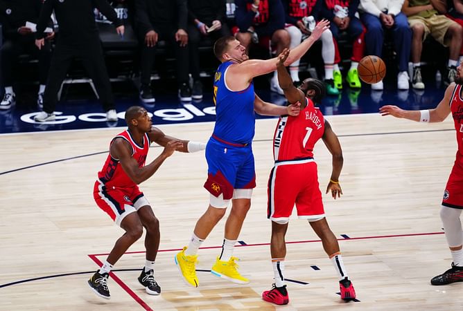 "Slowest fast break I’ve ever seen" - NBA commentator roasts Nikola Jokic's pace as Nuggets star looks winded in Game 1 against Clippers