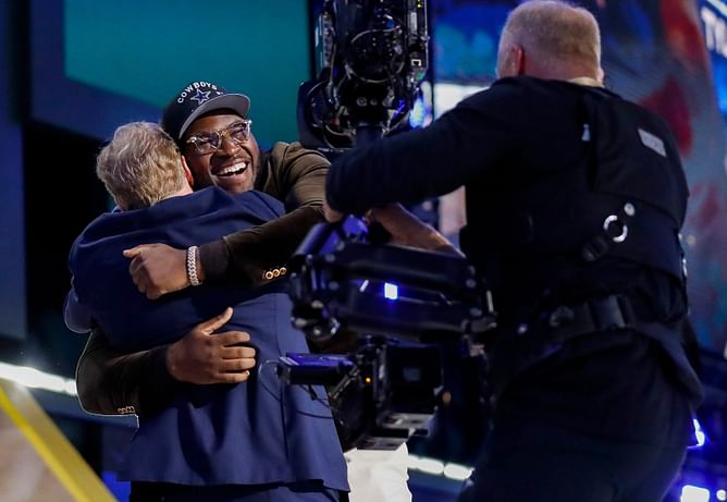 Recently drafted Alabama star Tyler Booker hypes up Malachi Moore over New York Jets move
