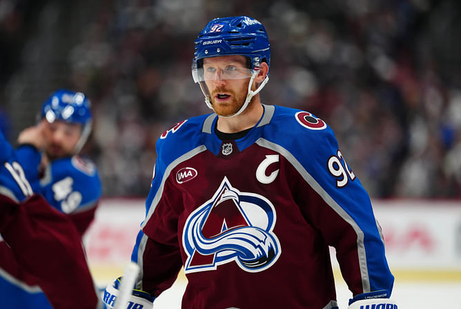 Nathan MacKinnon hails Gabriel Landeskog’s triumphant return in confident Avalanche win