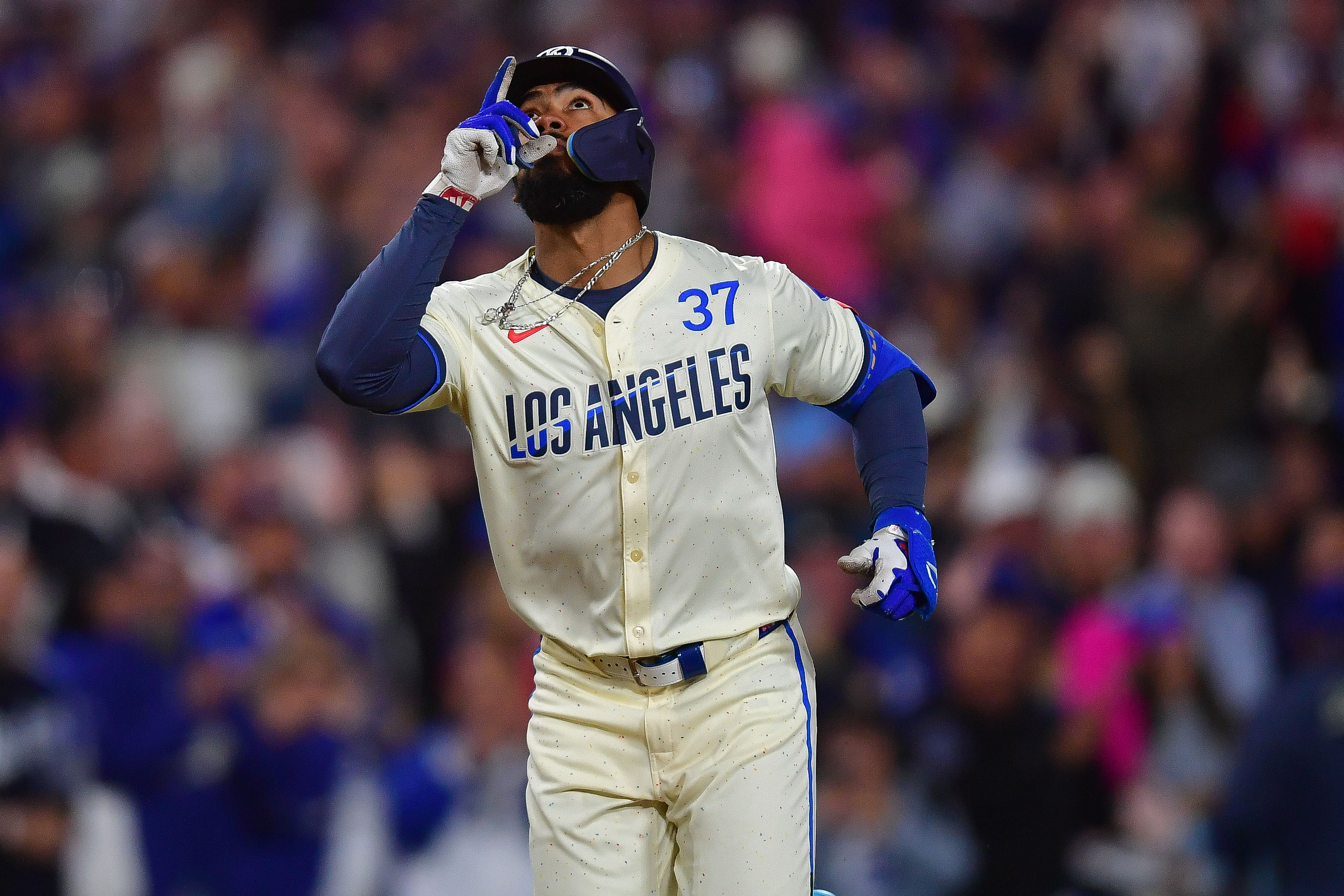 Teoscar Hernandez could hit a home run today - Source: Imagn