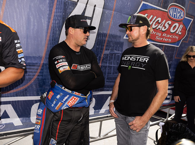 Kurt Busch relished NHRA trackside invite from Tony Stewart