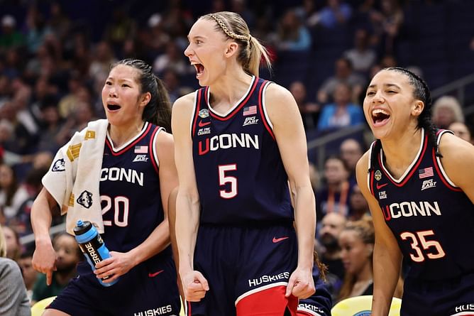 WATCH: National champions Paige Bueckers, Azzi Fudd & Kaitlyn Chen meet, greet, & party with $150M worth Alicia Keys