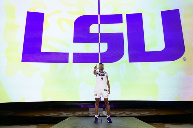 PHOTO: Kim Mulkey's 4-star LSU recruit Divine Bourrage shares a look at her all-white outfit as she heads to prom
