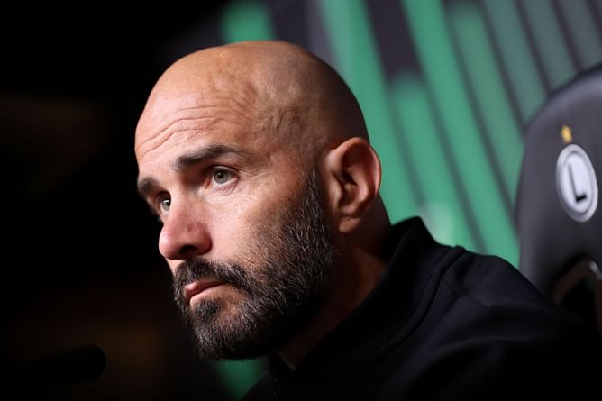 "You have always got to show ambition" - Pundit names 'biggest mistake' Chelsea boss Enzo Maresca has made this season