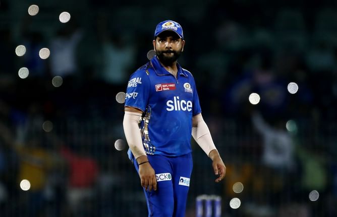 Rohit Sharma treats elated young fan to an autograph and photo ahead of DC vs MI IPL 2025 match [Watch]