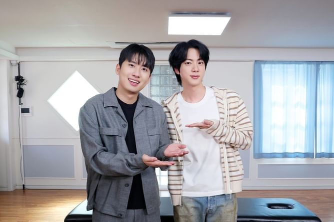 “We know you can compete & outsmart them all”— Fans react to BTS' Jin complaining about constantly being up against guests with good physiques