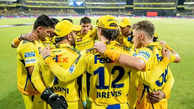 CSK के किन खिलाड़ियों को अगले IPL सीजन से दिखा देना चाहिए बाहर का रास्ता, वीरेंद्र सहवाग ने इन 4 प्लेयर्स का लिया नाम