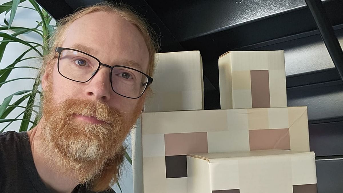 5 best easter eggs in A Minecraft Movie