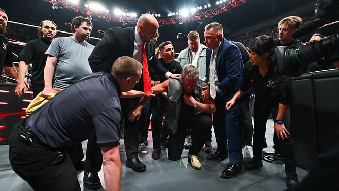 WWE Raw मिस करने वाले दिग्गज ने स्वास्थ्य पर दिया अपडेट, फैंस को कहा शुक्रिया
