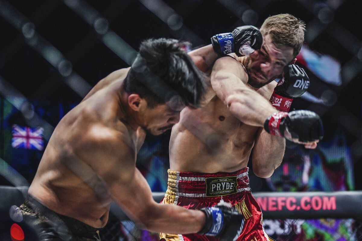 Liam Harrison (right) hammers away against Kim Kyung Lock [Photo via ONE Championship]