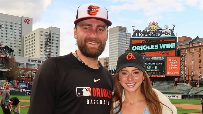 Cowboys cheerleader Claire Wolford sends 5-word message to boyfriend Colton Cowser after Orioles star's thumb injury