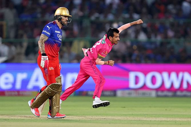 What happened the last time RCB played RR at the M Chinnaswamy Stadium before IPL 2025?